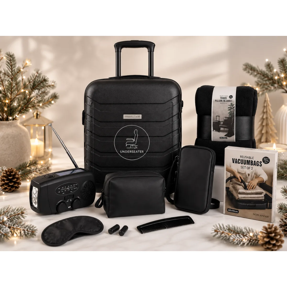 Kerstpakket Beyond Black, Travel Edition met zwarte travelcase, telefoontasje, travelblanket, solar radio, toilettas met reisset en vacuümzakken. Origineel reiskerstpakket 2026 voor medewerkers en zakelijke relaties.