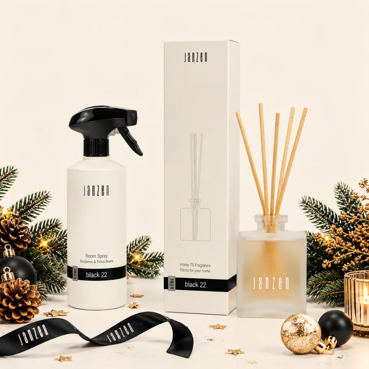 Office Signature, Give Your Workspace Character kerstpakket met JANZEN Room Spray Black 22 500 ml en Diffuser Black 22 200 ml. Luxe geurpakket en relatiegeschenk voor kantoor, werkplek en ontvangstruimte.